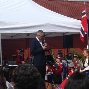 Cato holder tale på Bjørndal